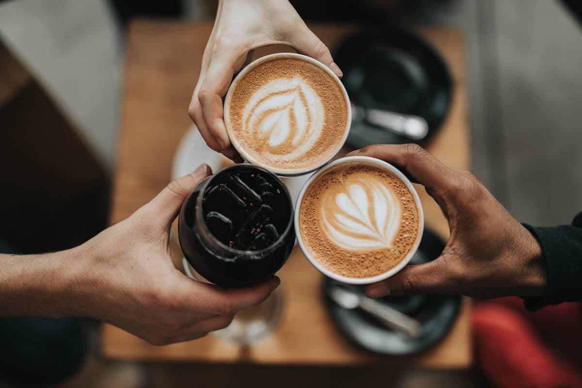 Kassensystem in einer Bäckerei: Kaffee und Backwaren